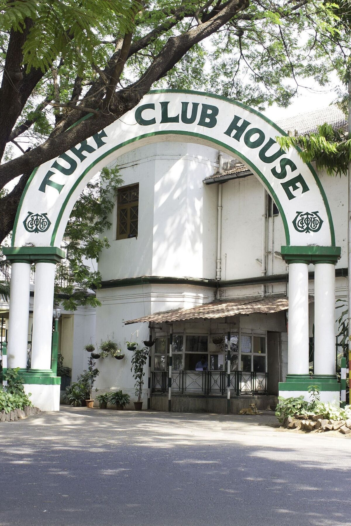 Turf Club House Hotell Pune Eksteriør bilde